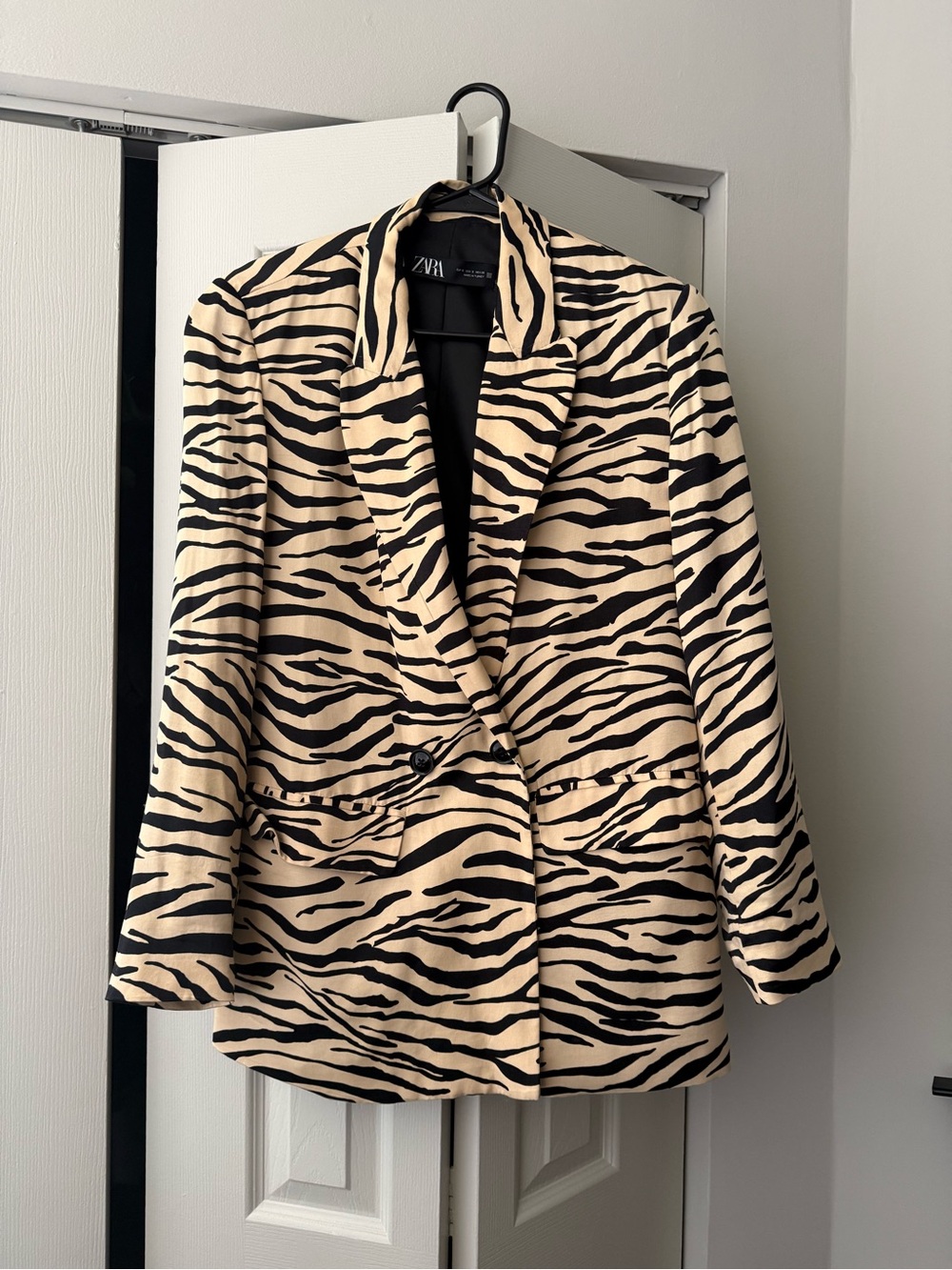 Zara Beige and Black Zebra-Print Blazer